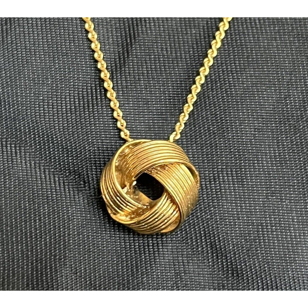 Vintage Hallmark Endless Knot Pendant Necklace Choker Gold Tone 15" Long